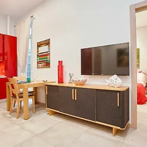 kmc-suites-red.palermohotels.org/